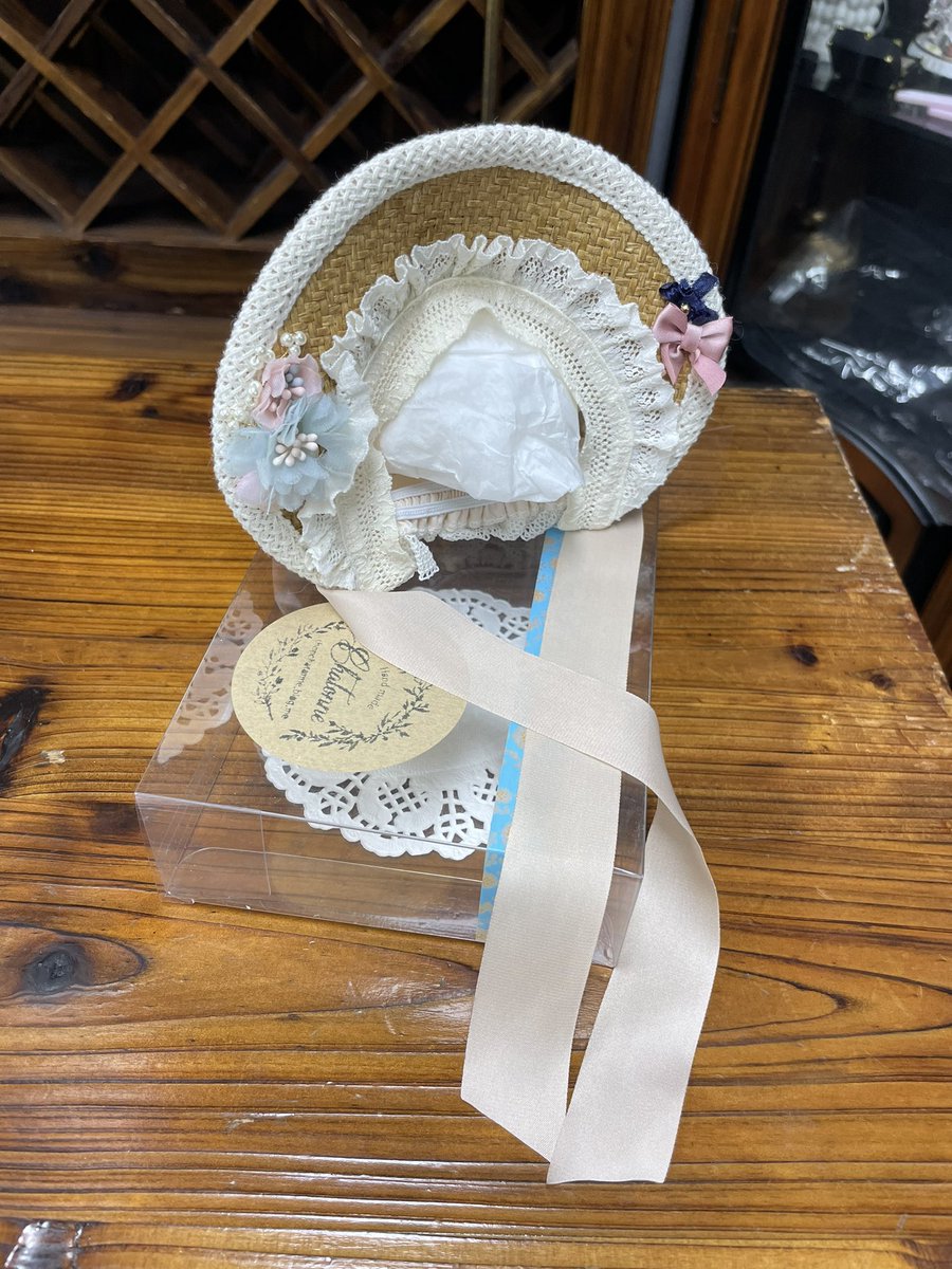BJD_vviya's tweet photo. #트인덕장터
샤똔느 보닛 단품, 운포 19000원 판매합니다.
중고장터에서 묶음 판매한걸 산거라
사용하지 않았습니다.

dm이나 오픈채팅 주세요! https://t.co/dhfzmfBKjD