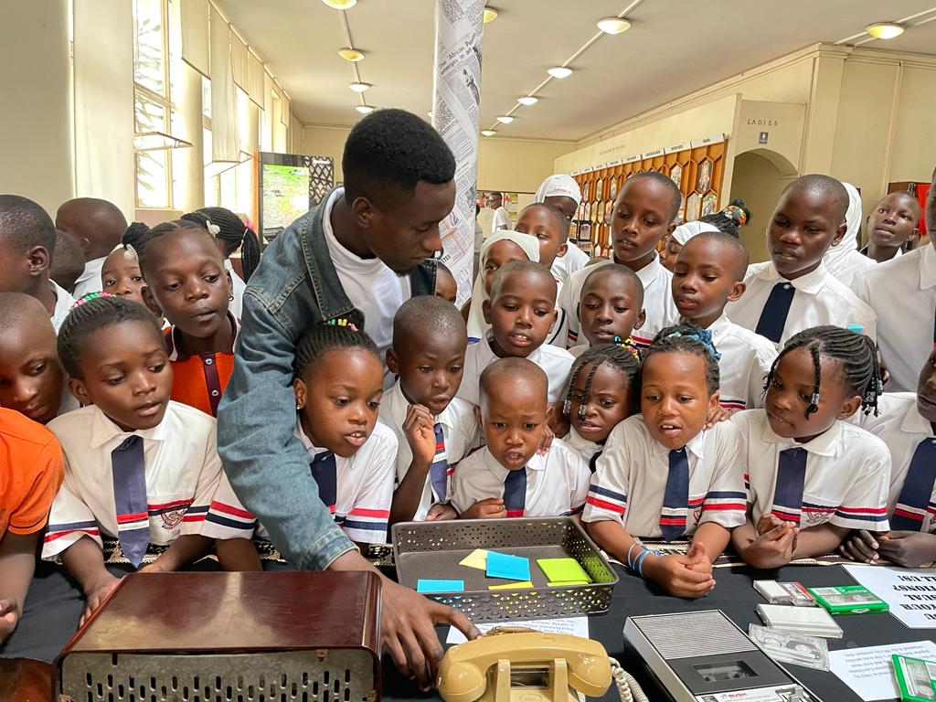 My interaction with school going children was totally amazing. These kids were interested in the audio visual heritage exhibition at uganda museum. They were impressed with the way people enjoyed music in the past. #ExploreUganda #ugandamuseum #audiovisualheritage