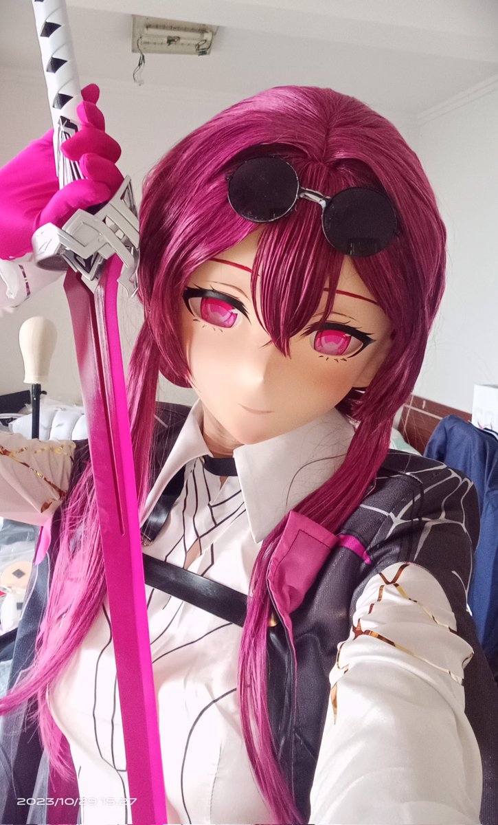 Misaka93222766's tweet image. 让我看看有没有孩子孝心变质～
头： @sakura_ingnai 
#崩坏星穹铁道  #卡芙卡 #kigurumi