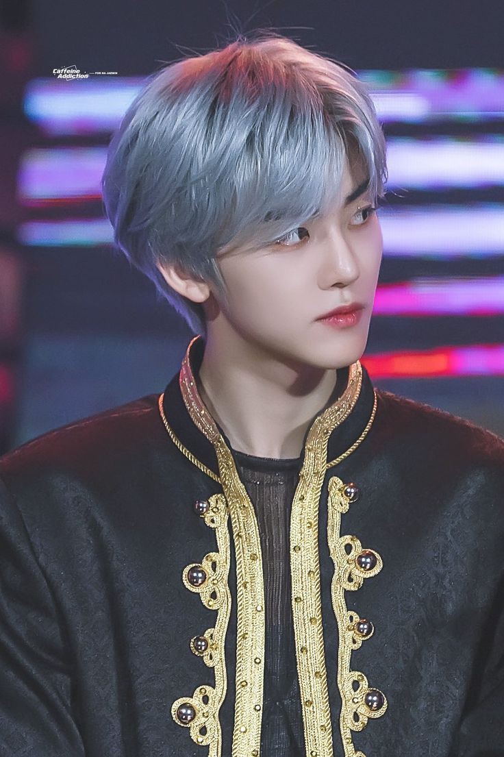 MinhyungLee_02's tweet photo. Minmark short au

— The prince's 
by @MinhyungLee_02 https://t.co/OZkKwoHJqL