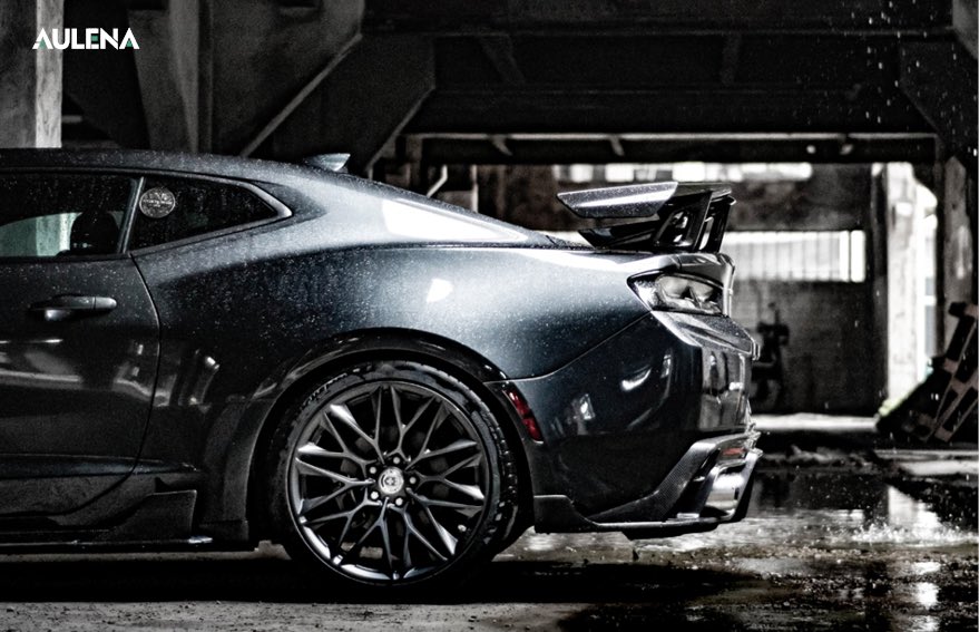 Aulenacarbon's tweet photo. Chevrolet Corolla upgraded with dry carbon accessories

#usa #car #manvita #aulena #camaro #camaross #camaross1le #camaro6 #camaro2ss #camaroworldwide https://t.co/x7jraoBcYv