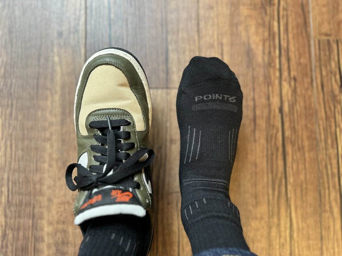 fans_shinbashi's tweet photo. メリノウールを使用したMADE IN USAのソックスブランドPOINT6(ポイントシックス)🇺🇸
ニューバランス、ナイキなど、スニーカーにもバッチリです👍
POINT6の”タフさ” “蒸れにくさ”を体感いただきたいです❗️
#point6
#アメリカ製
#ソックス
#靴下
#newbalance
#ニューバランス
#nike
#ナイキ https://t.co/bIyTgDO1aA