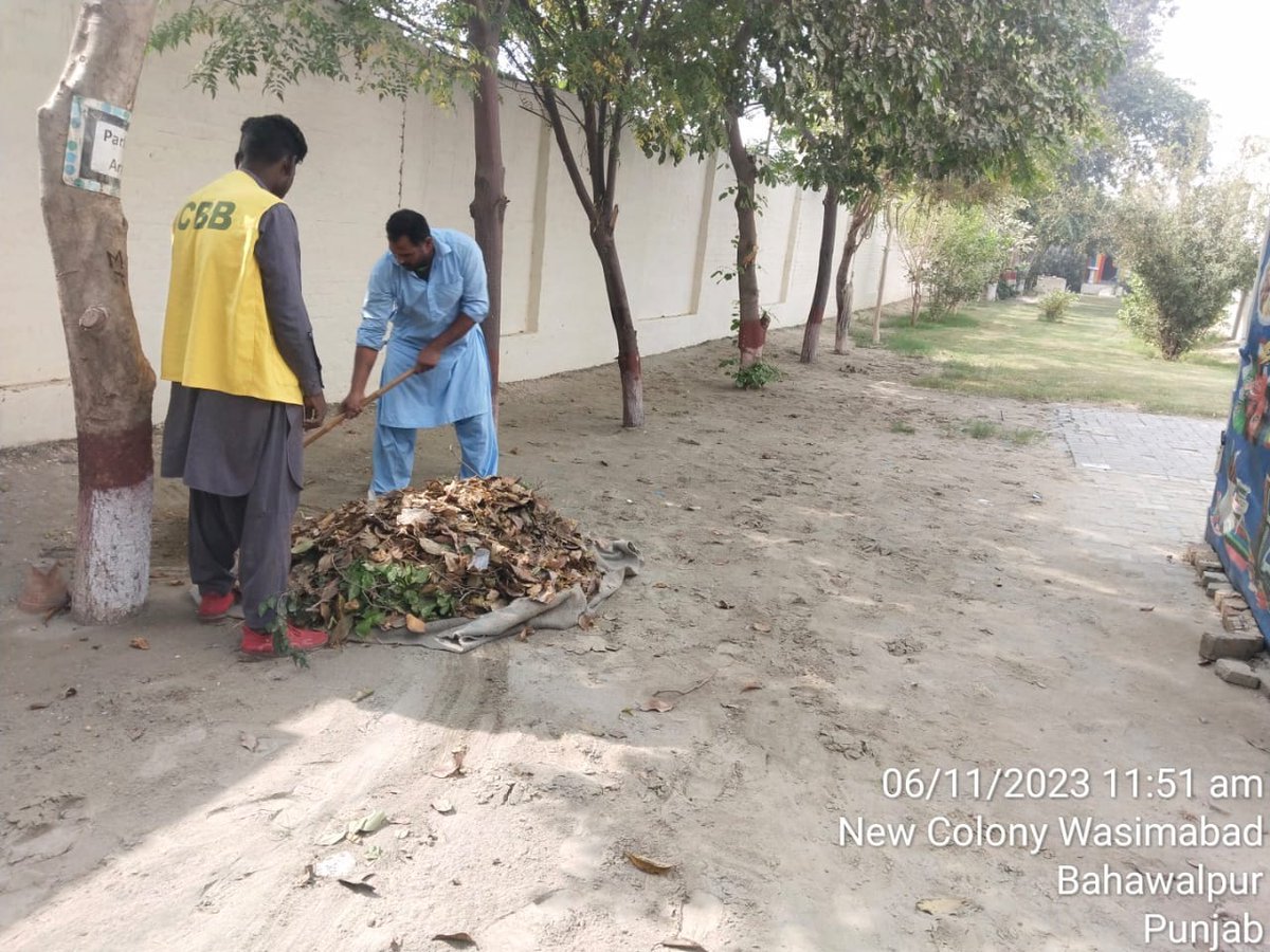CeoBahawalpur's tweet photo. "Cleaner streets and clearer sewers pave the way for a healthier, happier community. ๐งน๐ฟ #SanitationHeroes #CleanUpOurCity #cantonmentboardbahawalpur https://t.co/lWTeT9lPfp