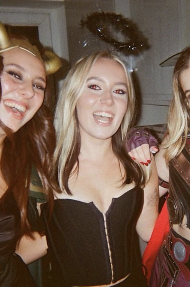 Fern 🤍 tweet media