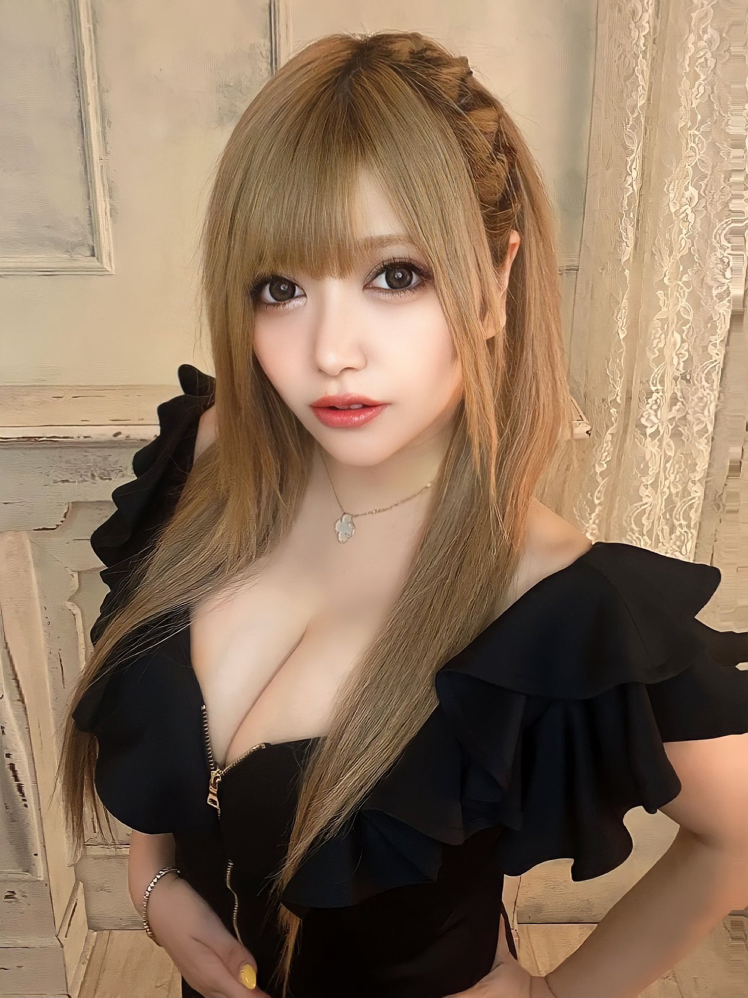 11月もたくさんかまってね🫡 https://t.co/FtrW7ycQ3w