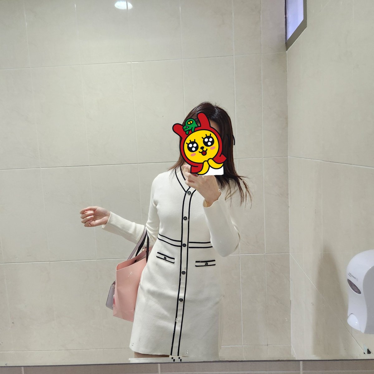 태구니오빠 생일파티 갔다가
바로 생카 뿅, 오빠로 꽉찬 하루 ♥

그나저나 정택운오빠,,직딩한테
주말까지 오피스룩 입으라고하고,,,
근데 회사 편하게다니냐며,,절ㄷㅐ 아니요~~

#택운하다_Reminisce
#택운할레오