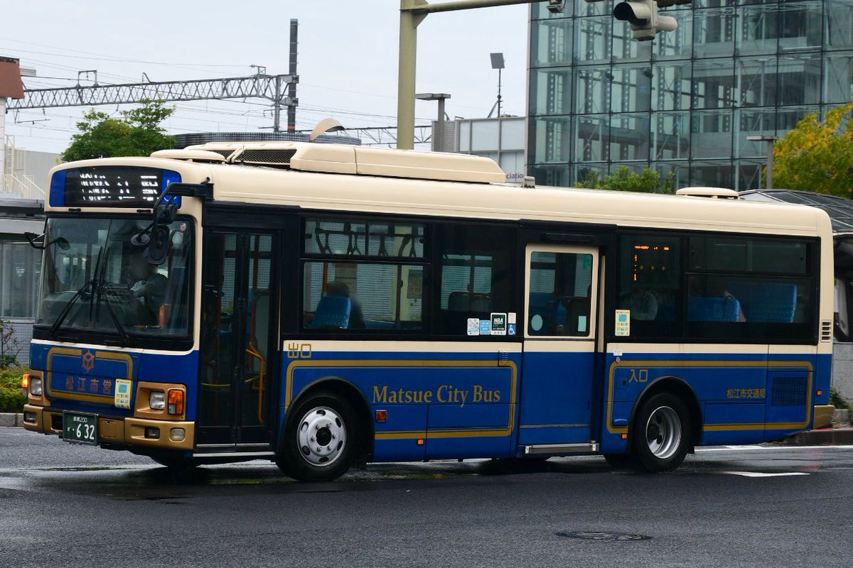 RANNINGtrainbas's tweet photo. 松江市交通局
島根200か630、631、632
SDG−KR290J1 https://t.co/TQBF057fgP