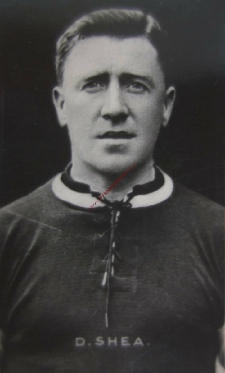 Danny Shea was born on this day in Wapping 1887 and before signing for West Ham he played for local teams such as the Builders Arms Stratford. Danny spent two spells at West Ham 1907-13 and returning for one more season in 1920, scoring a total of 112 goals in 195 league games ⚒