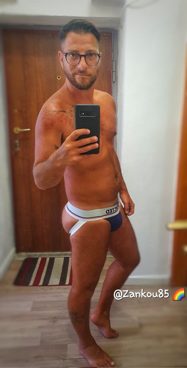 Zankou85's tweet photo. Lato A &amp; lato B e tu cosa preferisci?🍆😎🍑 #nakedboy #gaynaked #cock #italiangay #topgay #cazzo #uncuttop #uncutpenis #bigcock #italiancock #cazzogrosso #cazzoduro #hardcock #belcazzone #gayita https://t.co/xbgBPHN4wy