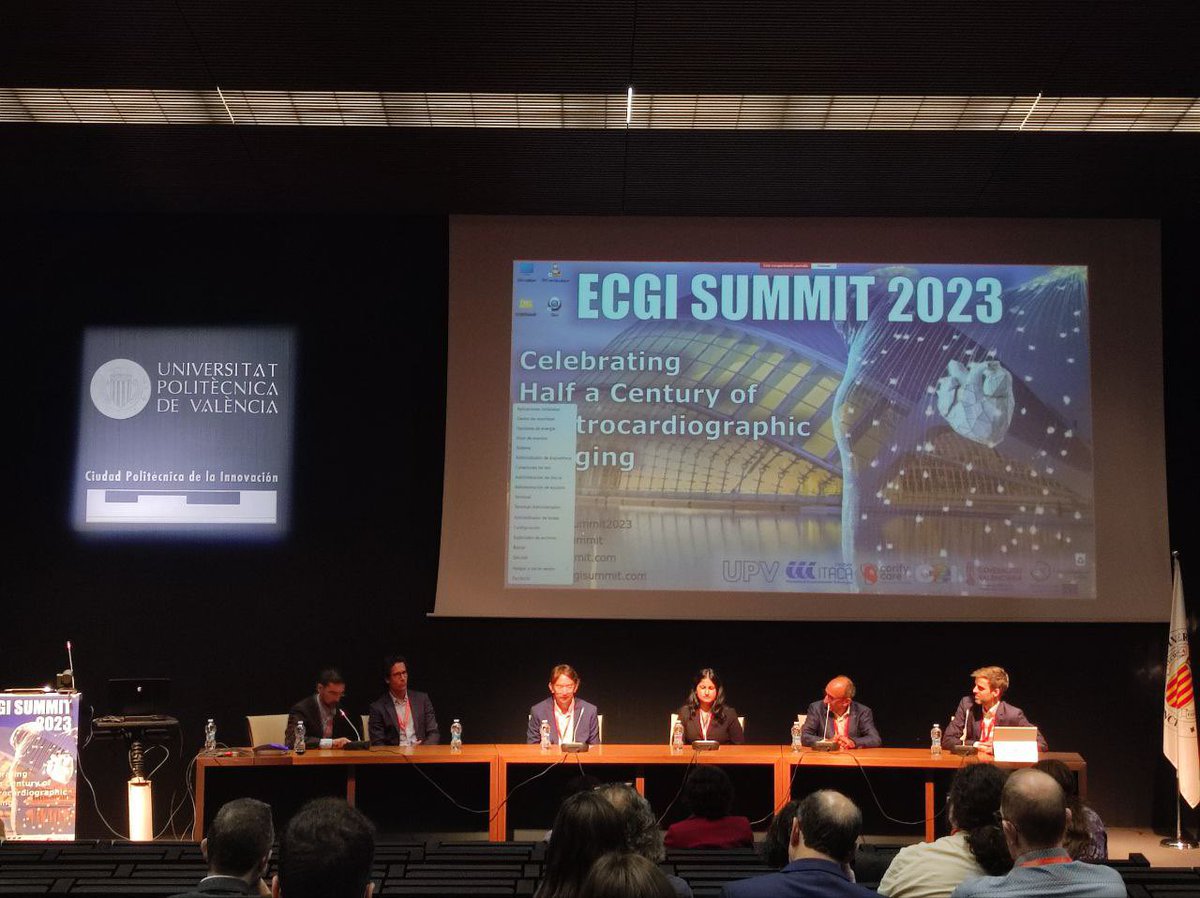 ecgisummit's tweet image. Closure of the session at #ECGISUMMIT2023 with David Calvo on stage, presenting the role of ECGI in the determination of driving sources in #AFib, and then: roundtable discussion!