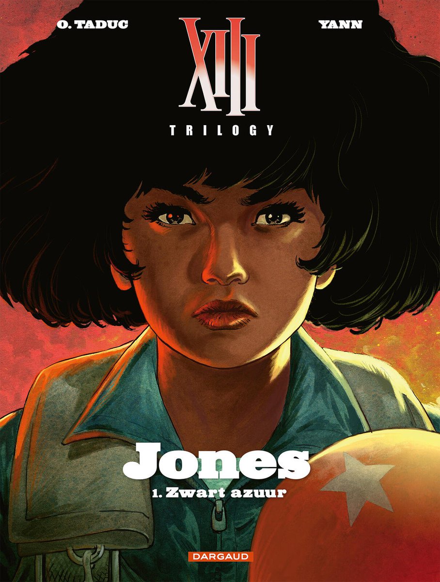 stripland_BENL's tweet photo. Zwart Azuur is het 1ste verhaal binnen de #XIII #Trilogy over #Jones. Deze reeks kreeg de goedkeuring van #JeanVanHamme en komt van #TaDuc en #Yann. Er zouden nog meer personages met een eigen trilogie op de planning staan binnen deze reeks. Nu te koop. #LargoWinch #WilliamVance https://t.co/R3FukqbIJH