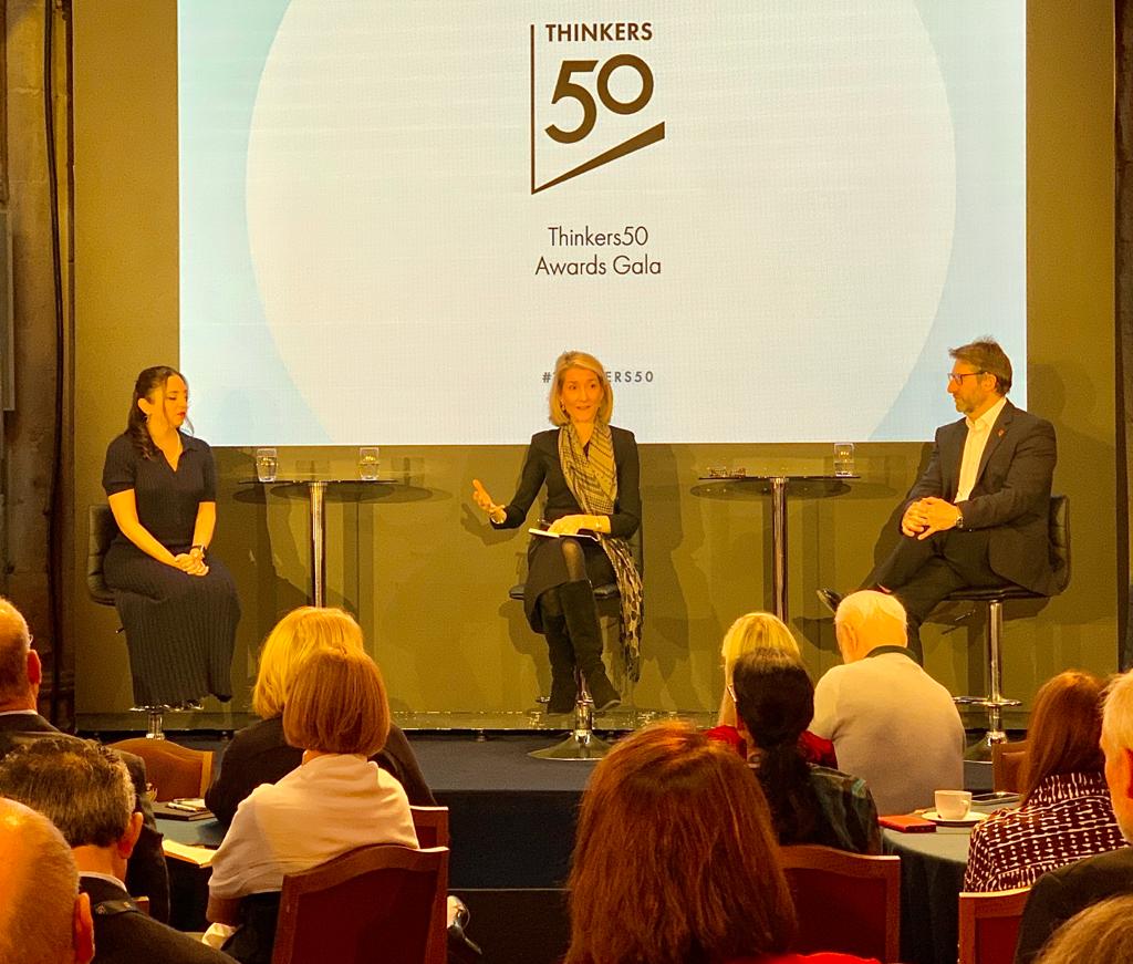 eexcellence's tweet photo. "Progresar de verdad significa tener valor para actuar" @AmyCEdmondson y @Sheena_Iyengar en sesión inaugural @thinkers50 Awards Gala
¿Cómo podemos replantearnos el fracaso? Cómo reutilizar la innovación para pensar en grande?
#failure #innovation #TheRightKindofWrong #ThinkBigger https://t.co/LFcnzgWWvL