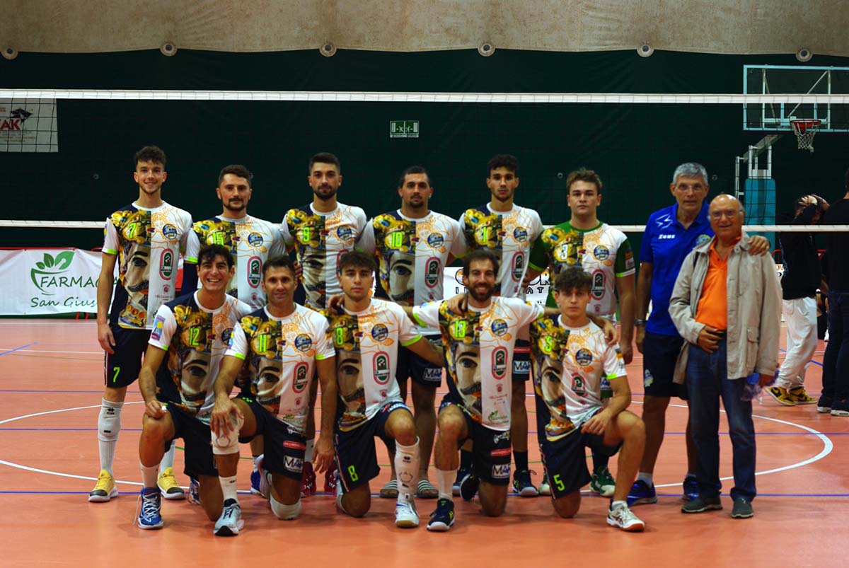 MessinaWebTv's tweet photo. La Sicily Beach Volley School Fratelli Anastasi sconfitta in trasferta https://t.co/bJ8a4D7BV3 https://t.co/lVf6vi8ubl