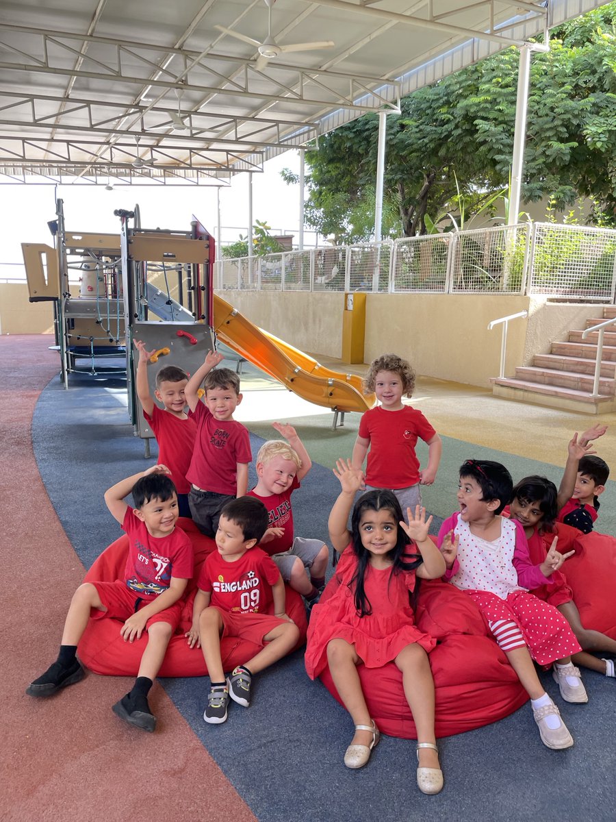 BSMuscatFS1's tweet image. That was a great week in FS1 that was all about being kind to each other ! A friendly handshake, hug or even a smile can make a difference. Be strong and say no to being unkind! #EYFS #FS1 #Everyonecan #WeAreBSM #PSED #bestfortheworld #britishcurriculum #internationaleducation