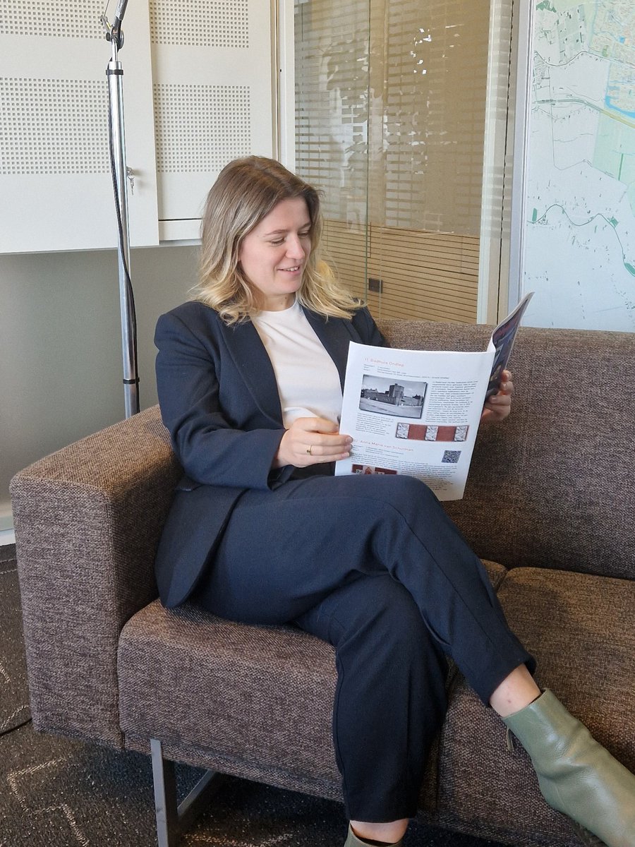 Susanne Schilderman (@s_schilderman) on Twitter photo Utrecht steeds mooier! De werkgroep directe voorzieningen voegt historische en karakteristieke elementen toe aan de openbare ruimte. Bedankt <a href="/FreddyNuw/">Fred Nuwenhuis</a> voor de mooie resultaten van dit jaar. Utrecht steeds mooier! De werkgroep directe voorzieningen voegt historische en karakteristieke elementen toe aan de openbare ruimte. Bedankt <a href="/FreddyNuw/">Fred Nuwenhuis</a> voor de mooie resultaten van dit jaar.