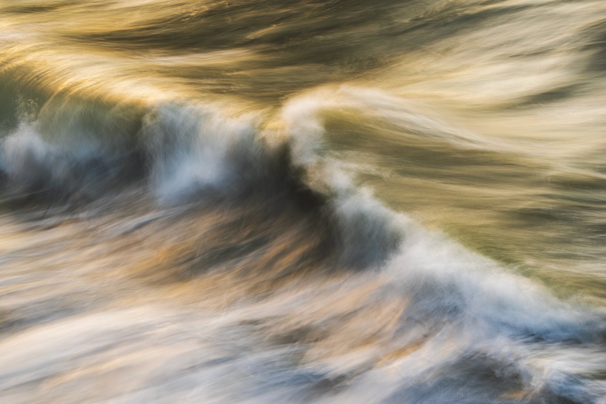 Dannykenealy's tweet image. ICM waves at sunset on the North Wales coast. #fspmonday #Wexmondays #picoftheday