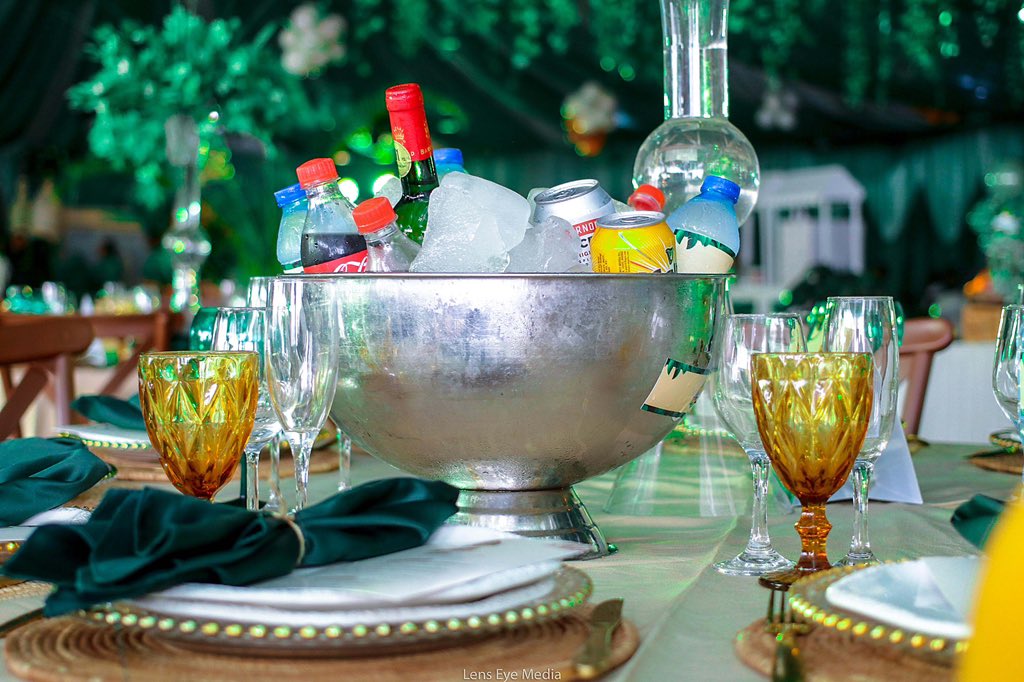 Drinks_Taste's tweet photo. Our Bowl of Champions stands Tall on the Table for your Guests.

We are definitely the service you need for your forthcoming Events. https://t.co/v1K93tRCEj