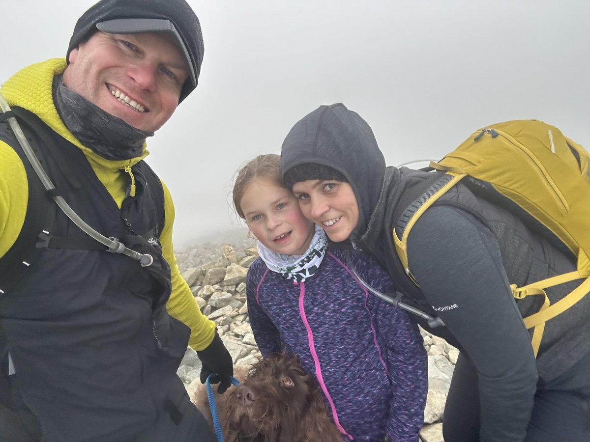 TukeRebecca's tweet photo. Lovely day walking Scarfell Pike yesterday that’s mother mountain crossed off our list. Well done Emma. X @HoylandCommonPS @hcpssport @Class12Hcps https://t.co/l26ZqjQ4Yp
