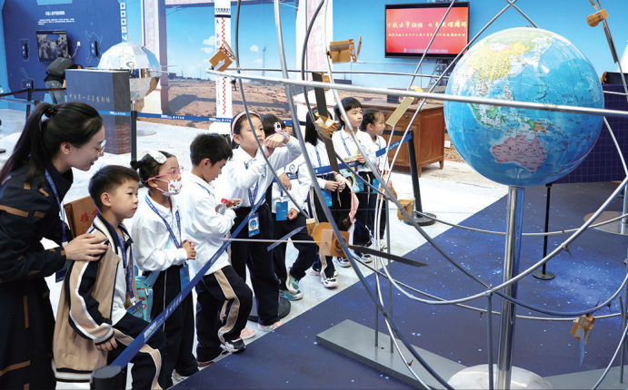 🚀 Exciting news! The #Wenzhou Science and Technology Museum has reopened with six amazing new zones, including a kids' science park and an exploration & discovery area. This science wonderland has got something for everyone!  🤩🌟 #ScienceAdventures