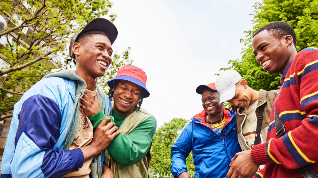 🤩 Meet the cast and creatives of the brand new coming of age drama Grime Kids! 'It’s a great insight into the culture of London and the beginnings of grime and where it all started.' More here ➡️ bbc.co.uk/mediacentre/me…