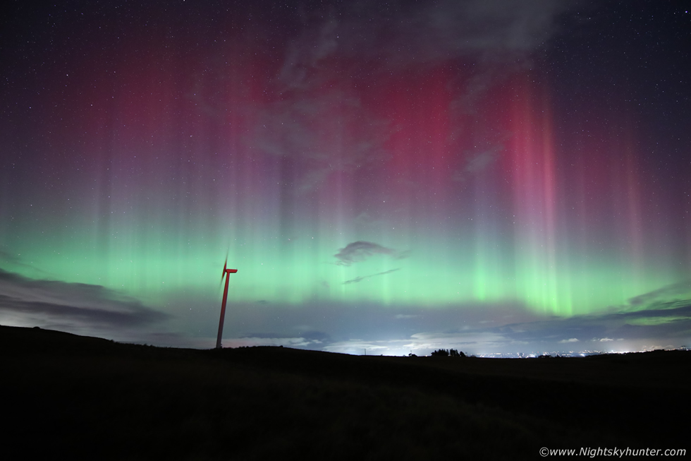 martinastro2005's tweet photo. 15mm wide angle on full frame, top of frame is almost overhead. Huge red and green beams filling the field, all these colours were easy to see with the naked eye. Should have a nice time lapse of this sequence if it works out. https://t.co/19Wt2BjIl1 #aurora #majorstorm #swatragh https://t.co/9vNVbpKoTF