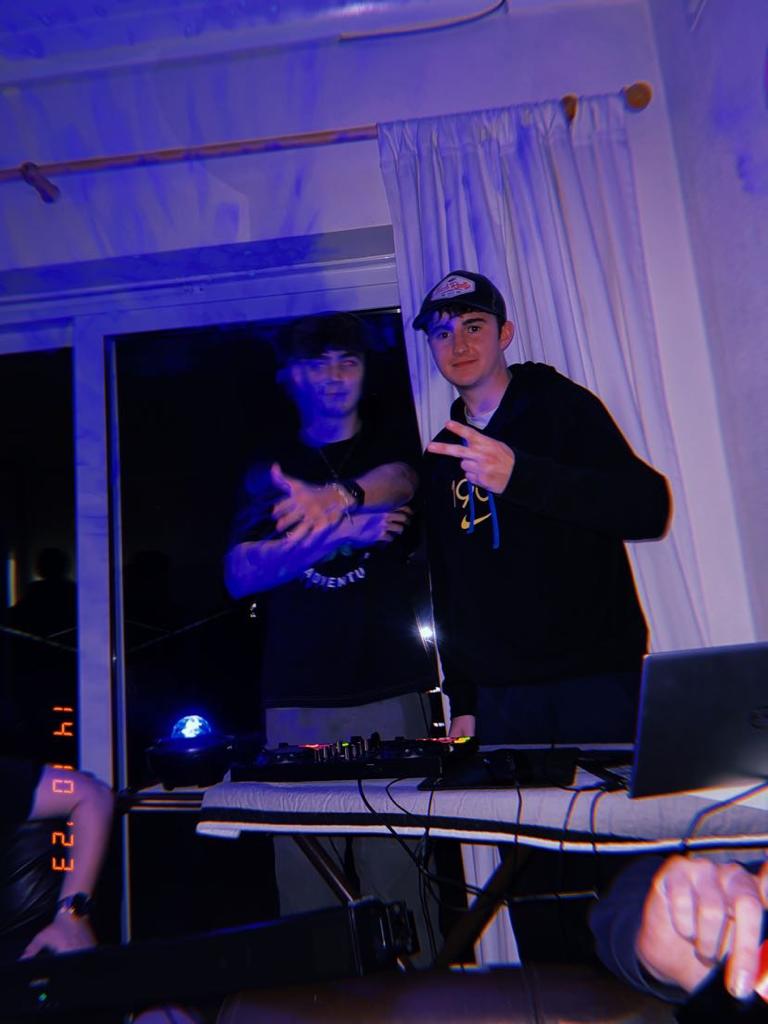 charlesbsmith's tweet photo. @PioneerDJglobal Passed on my DDJ200 for my son Ben (AKA DJ Ben Jammin) after I upgraded.  He's now DJing at uni student parties in Bournemouth UK.  Like the use of an ironing board as a DJ stand. https://t.co/Dw1pftDxSn