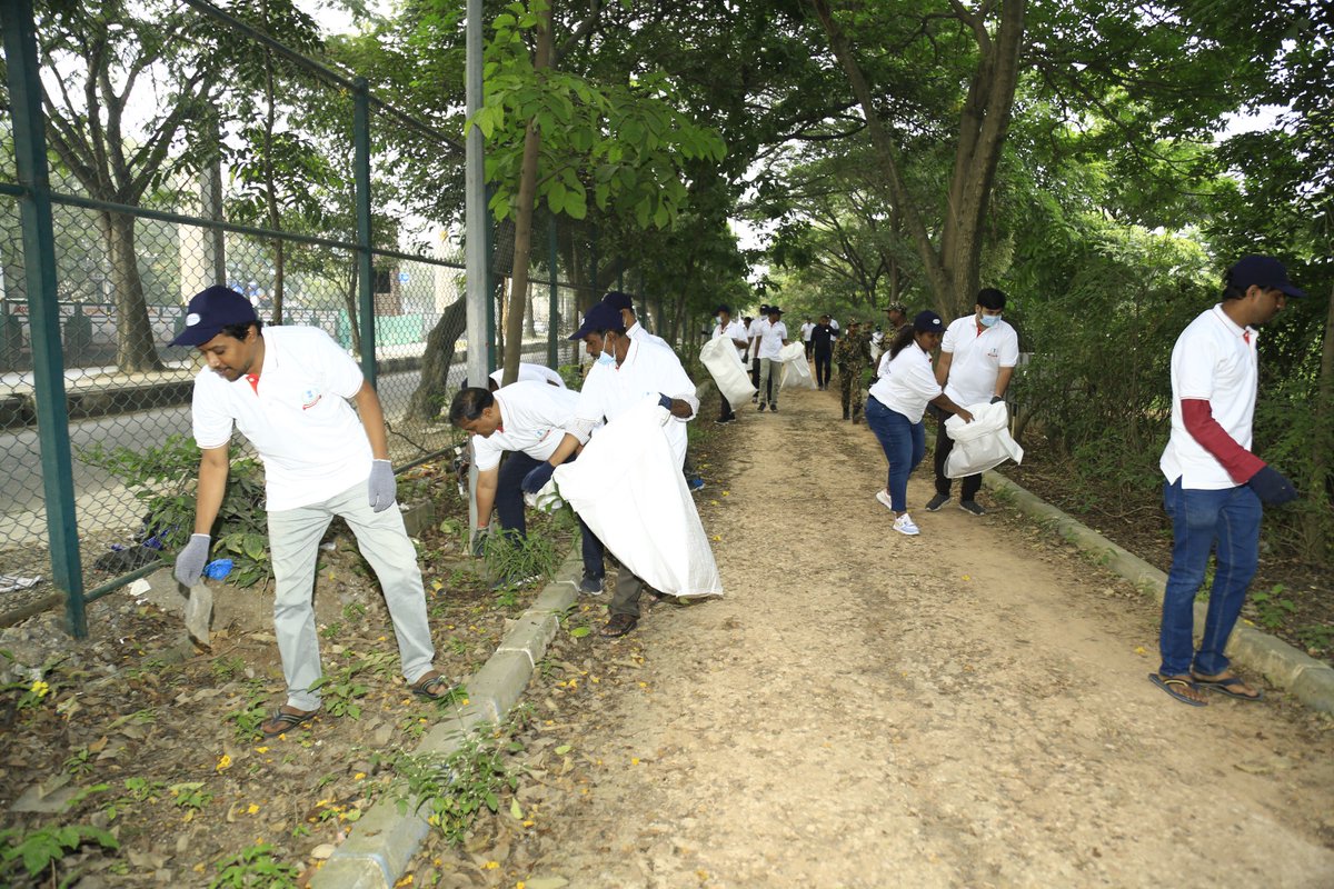 IncometaxKarGoa's tweet image. As part of Swachata Abhiyaan, cleanliness drive was undertaken by the officers and officials of CCIT-2 charge Bengaluru, at Agara Lake, Bengaluru and 92 kgs of plastic waste was removed from periphery of the lake.
#SpecialCampaign3
@nsitharaman,@FinMinIndia,@IncomeTaxIndia