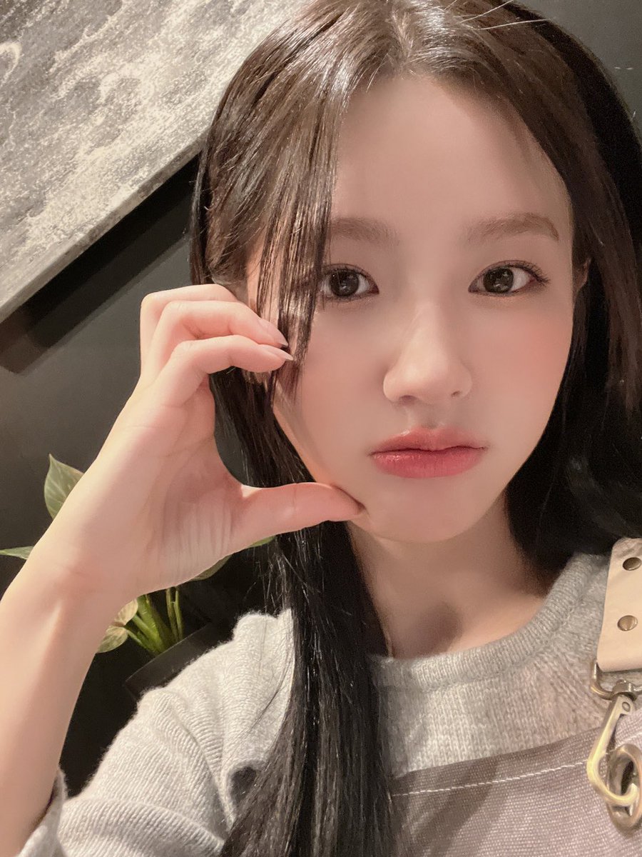 G_I_DLE tweet picture