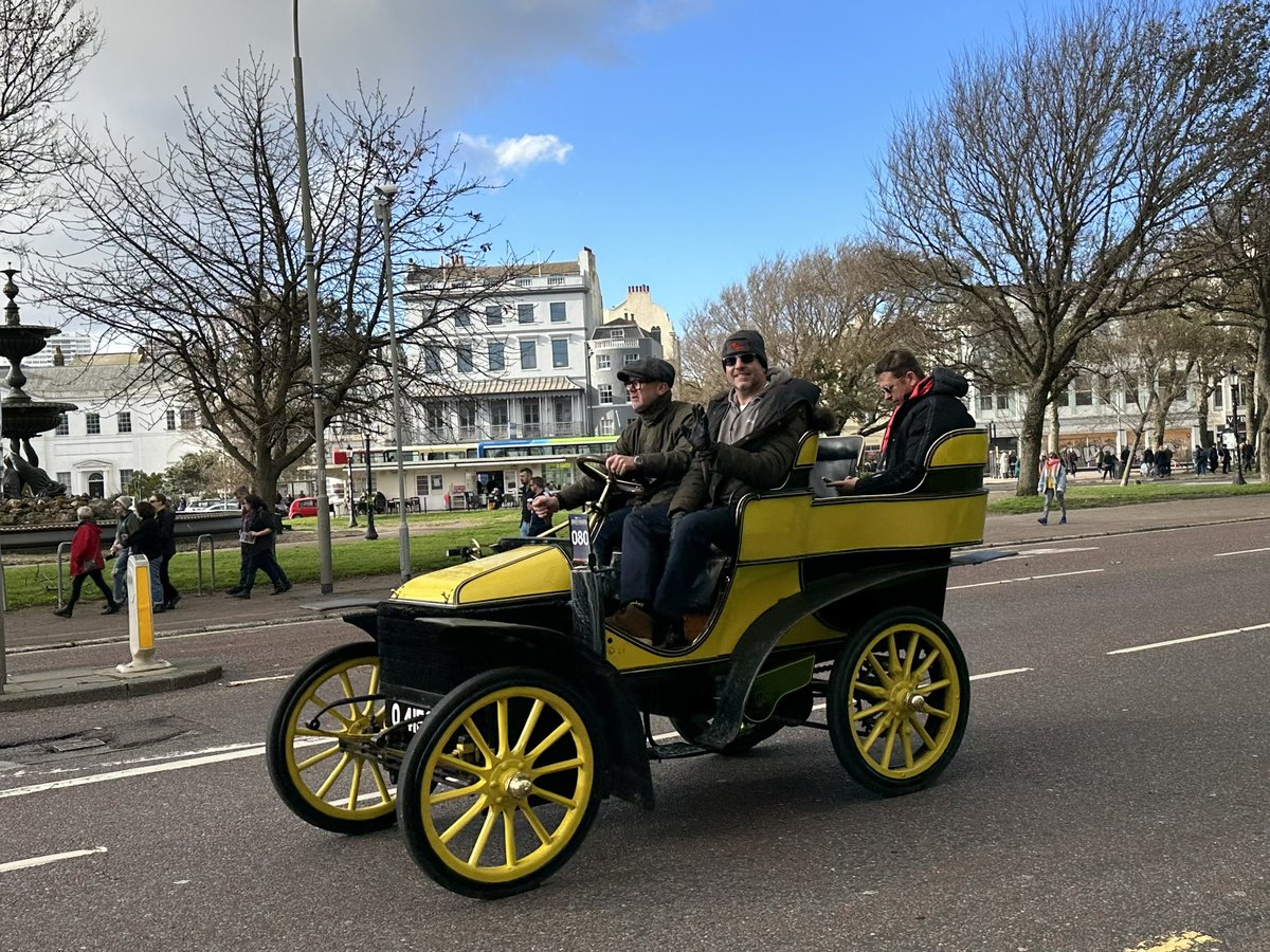 @BMMuseum @PaulCowland_ @VeteranCarRun @amyshorephoto @DrewPritchard