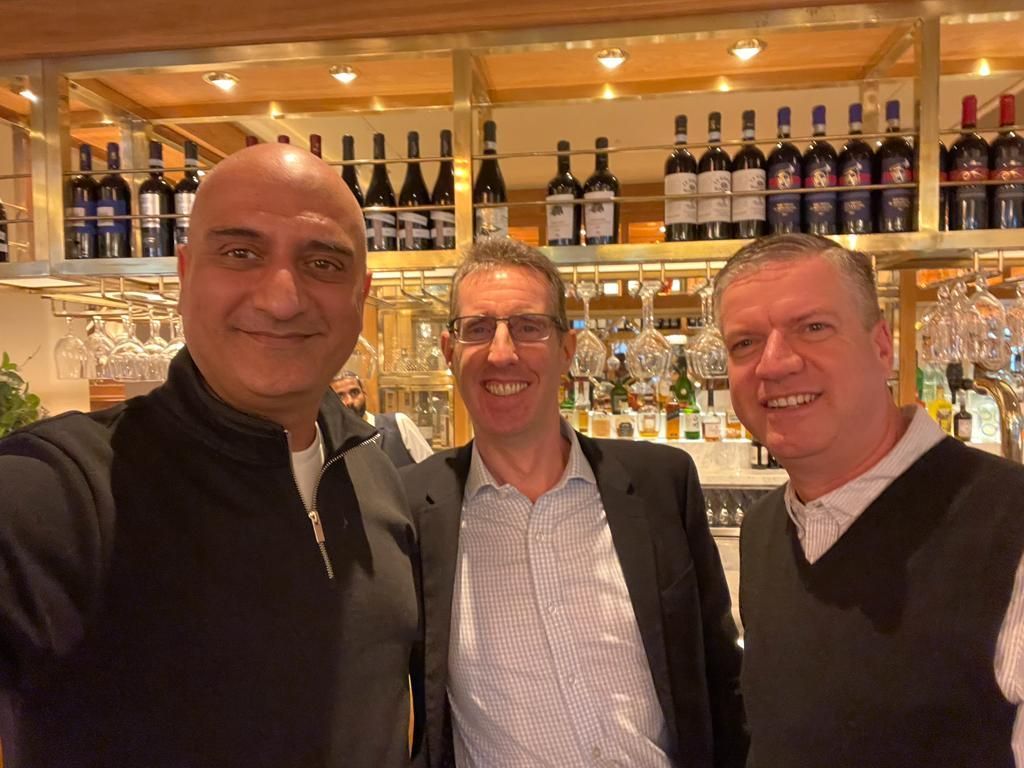 KatrickTech's tweet image. Our team have had a busy start to the month! 
Last week in London they met with the President of the British Chamber of Commerce in Singapore helping to bring our innovative Wind Panel to every environment!🌬️ 

#innovation #windenergy #greentech