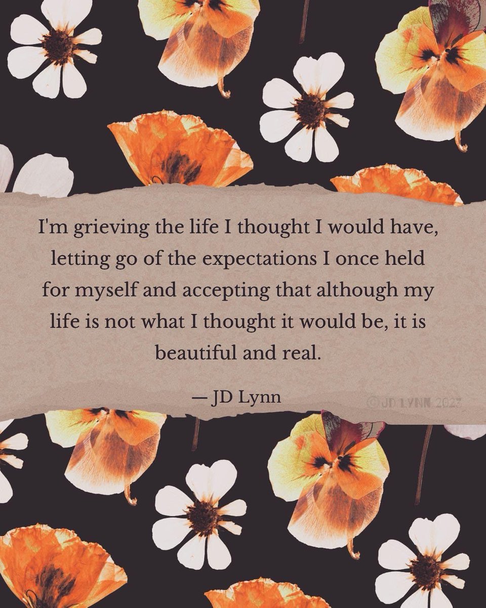 NarcWise's tweet photo. Don’t let difficult times weigh you down. Take it as lessons learnt &amp; move forward with intention to find happiness again. https://t.co/CFzamJPVFj