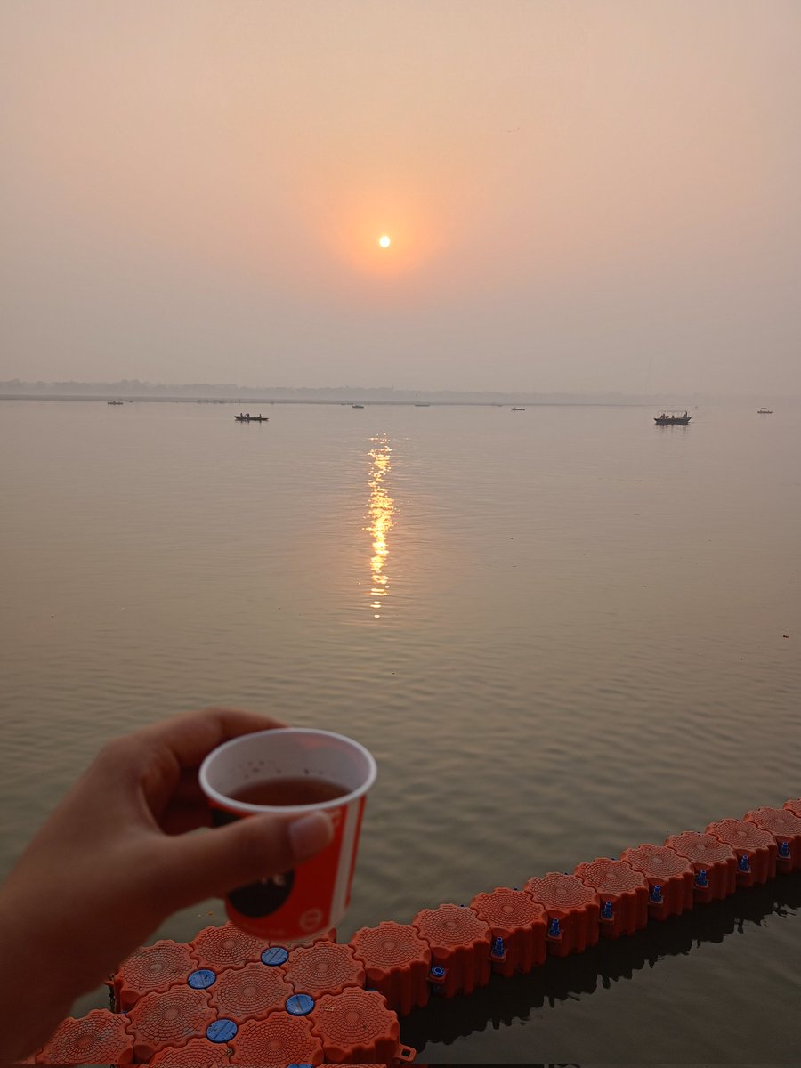 VidhiiSingh's tweet photo. Mai Ishq kahu Tum Banaras samjhana💗.. https://t.co/Cyzlc7kRDW