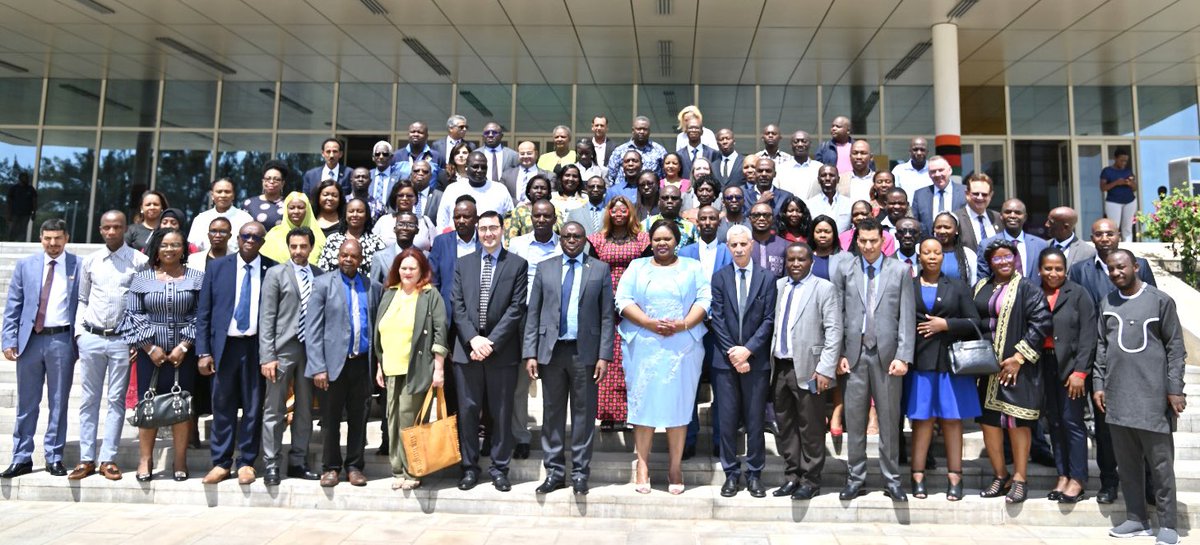 AU_HHS's tweet photo. #HappeningNow: Simultaneous opening of the continental technical experts’ consultation on drug demand reduction #DDR &amp; continental youth forum on drug use prevention #DUP! Ag. Director @AU_HHS #AngelaMartins, Branch Chief @StateINL #BrianMorales &amp; https://t.co/8X6kDlLdLm