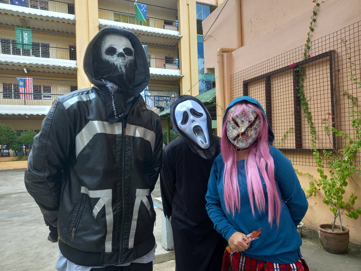 O4Yuta_'s tweet photo. Dead by daylight killers https://t.co/GKOMGZ3uXm