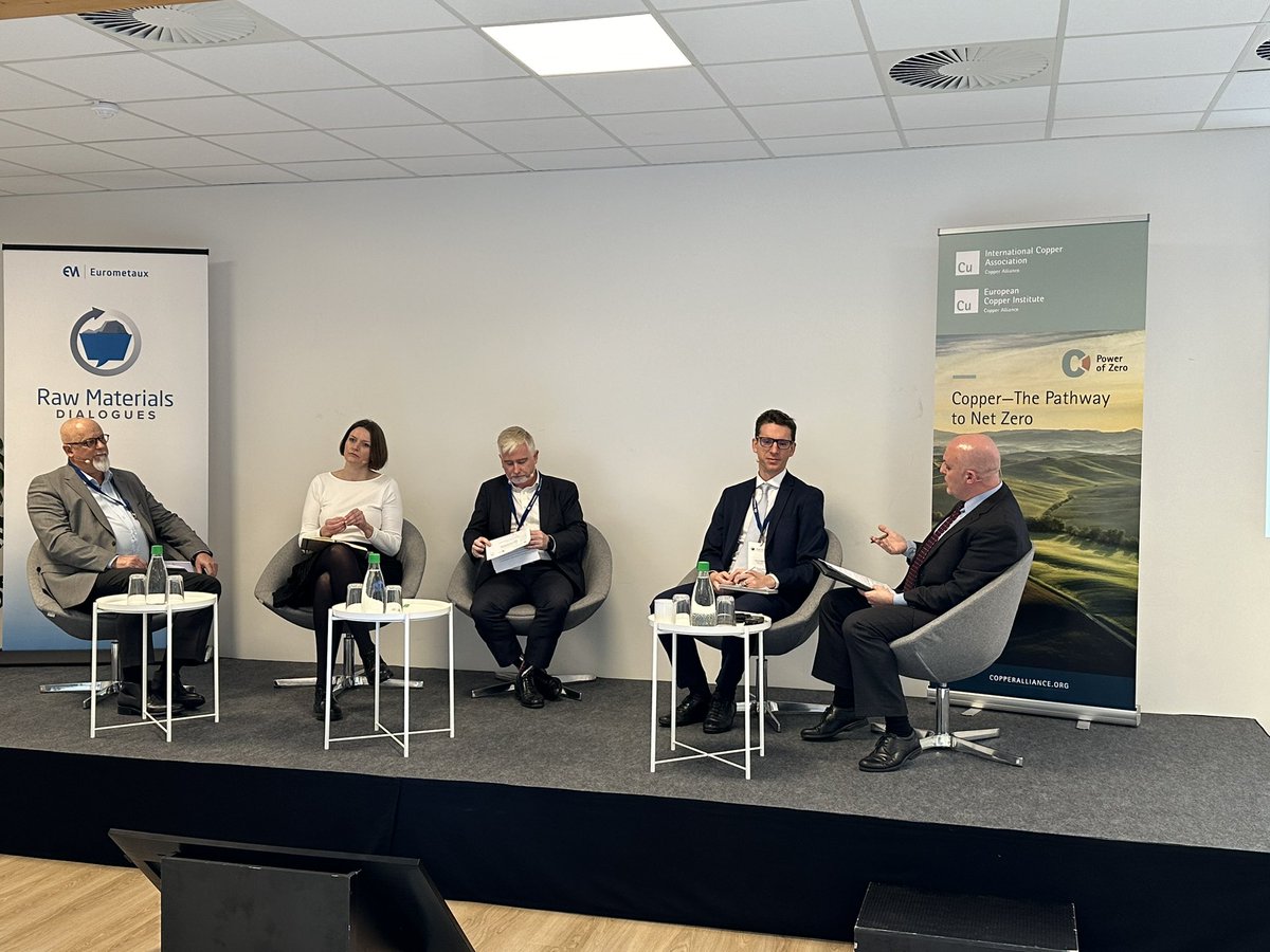 Debate on #ElectricityMarketDesign and wider EU energy policy on the challenges facing Europe’s industries is now live youtube.com/live/M2C0quj3R…
🗣️<a href="/TomHowes_EU/">Tom Howes</a>, DG Energy
🗣️Mats Gustavsson #Boliden 
🗣️Leonardo Meeus <a href="/EUI_FSR/">Florence School of Regulation</a>
🗣️Annie Scanlan @RE_Source_EU