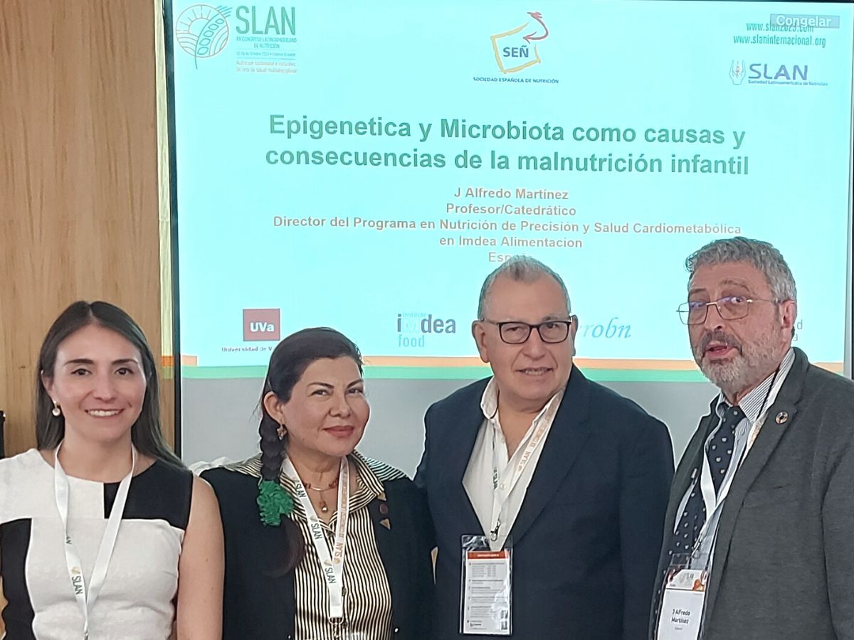 La mesa #SEÑ en #SLAN2023 de @slanoficial, coordinada por el Prof. Dr. Alfredo Martínez y el Prof. Dr. @lmorenogenud, enmarcada en el eje temático de la “#Nutrición en el ciclo de la #vida” ha versado sobre '#Estrategias #nutricionales para la prevención de la #obesidadinfantil'.