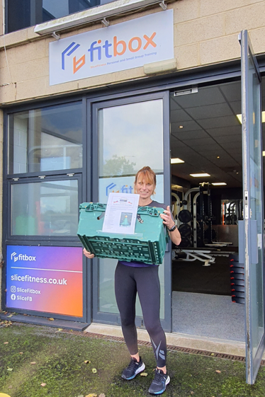A huge thank you to Jenny and her team at @SliceFitbox gym, Ashford Market, for starting off this years Christmas Cracker appeal by collecting food donations for us. A pleasure to meet you and see the amazing little gym you run. Well done guys