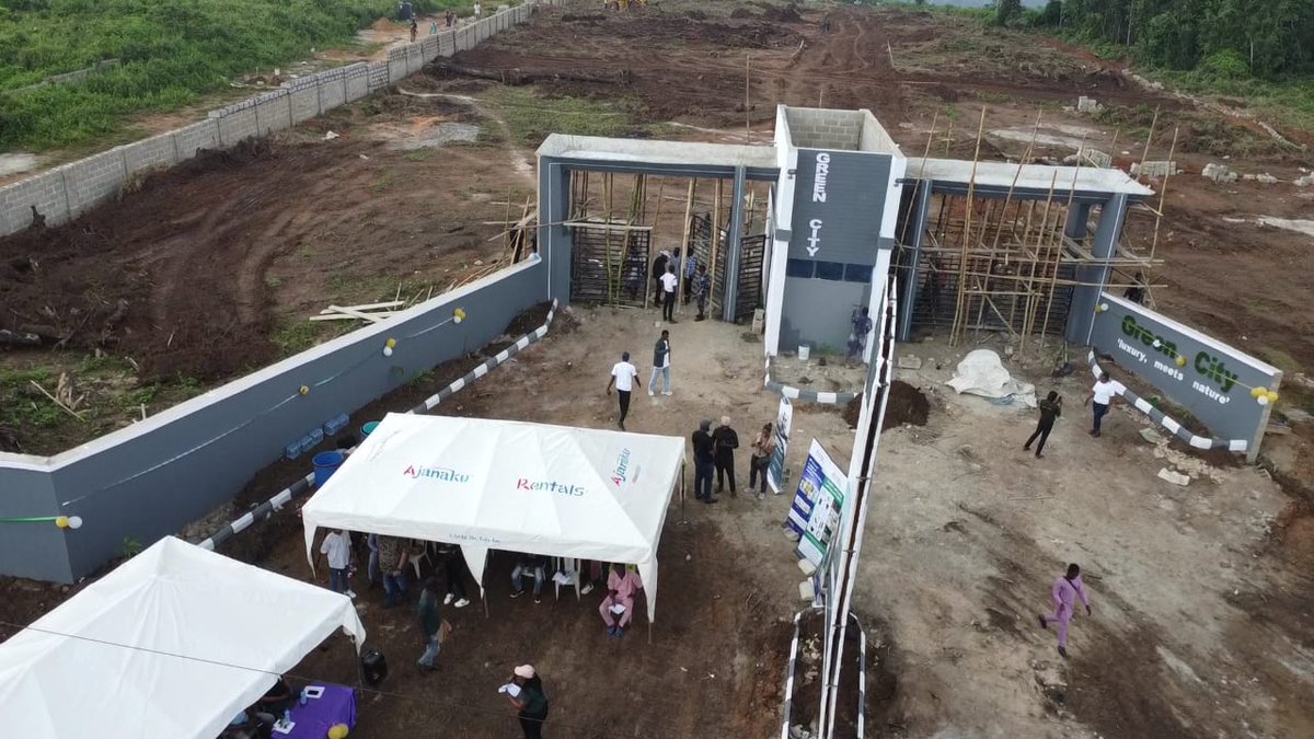 Kim_Jace17's tweet image. Good Morning Fam!!
We don&apos;t sell audio lands 
Come get yours while it last🔥🔥
#baayprojects 
#Greencity 
#I&apos;maBAAY