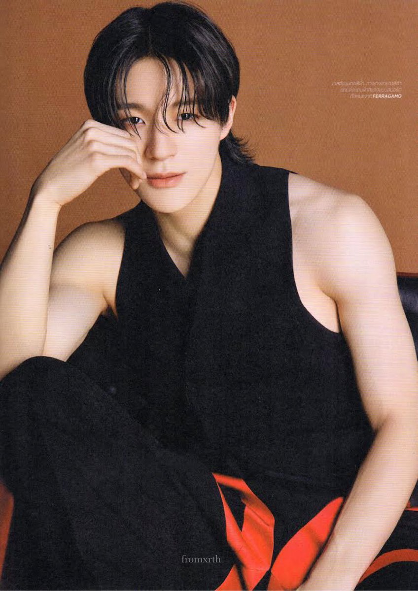 kpopachillean's tweet photo. NCT Jeno https://t.co/8tkgIZm5OG