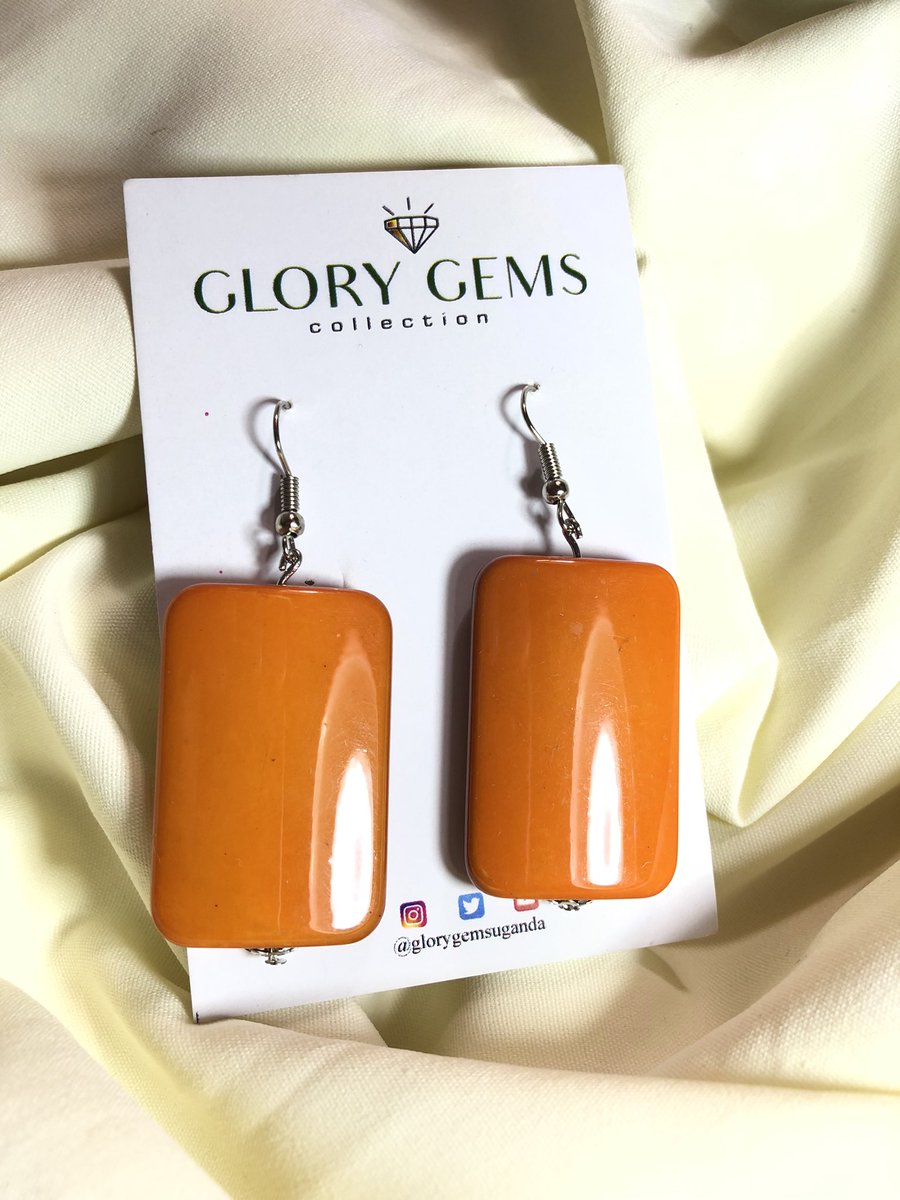 glorygems1's tweet photo. We hand make earrings, bracelets, chains &amp; everything jewelry✨

DM/ Call or WhatsApp +256 705476435 to place orders 🙏🏾 https://t.co/G0MisYa8uq
