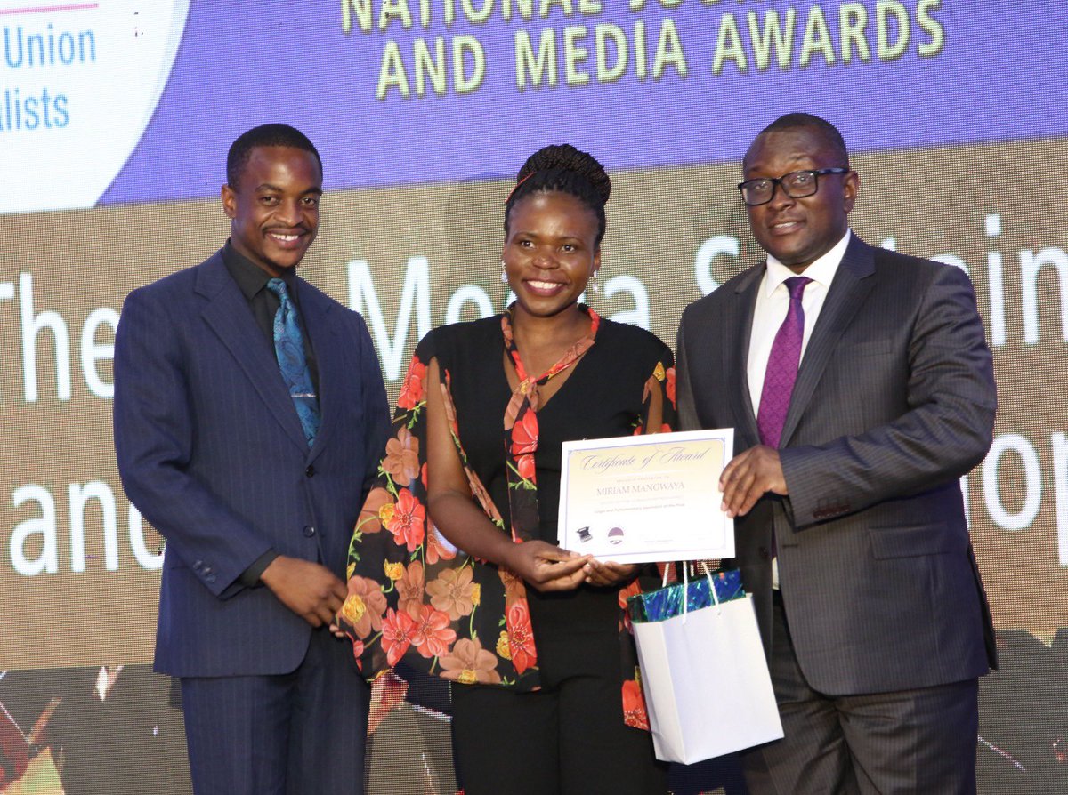 Legal and Parliamentary Journalist of the year, Award sponsored by Matsikidze Attorneys at law Runner Up: @GumaLeander from @NewsHawksLive Winner : @FloMangwaya from @NewsDayZimbabwe