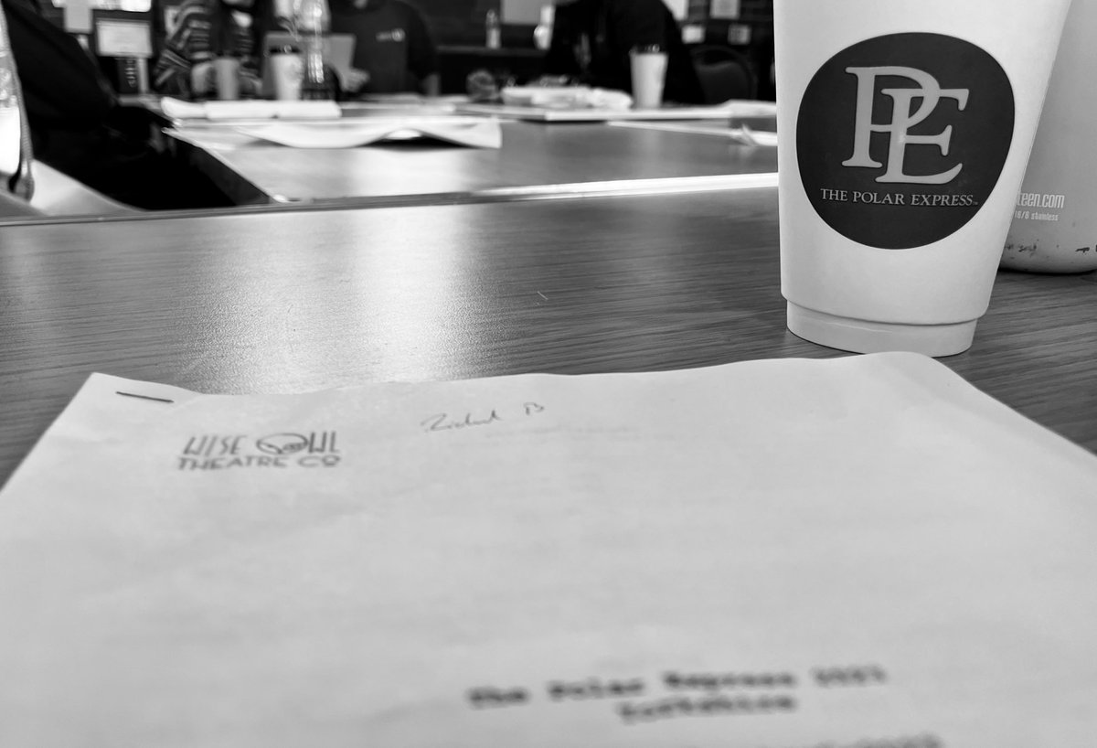 Getting the table work done before we get it on it’s feet 

Very excited to be doing The Polar Express this holiday season 🚂