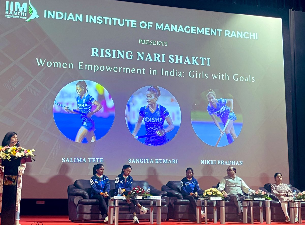 “Girls with Goals” a session on Women Empowerment at @IIMRanchi_Off was graced by the exceptionally talented players of Indian Women’s Hockey team, fortunately the next day of them winning the Asian Champions Trophy 🏆.
Congratulations Team India!🇮🇳✨🏑
#AsianChampionsTrophy2023