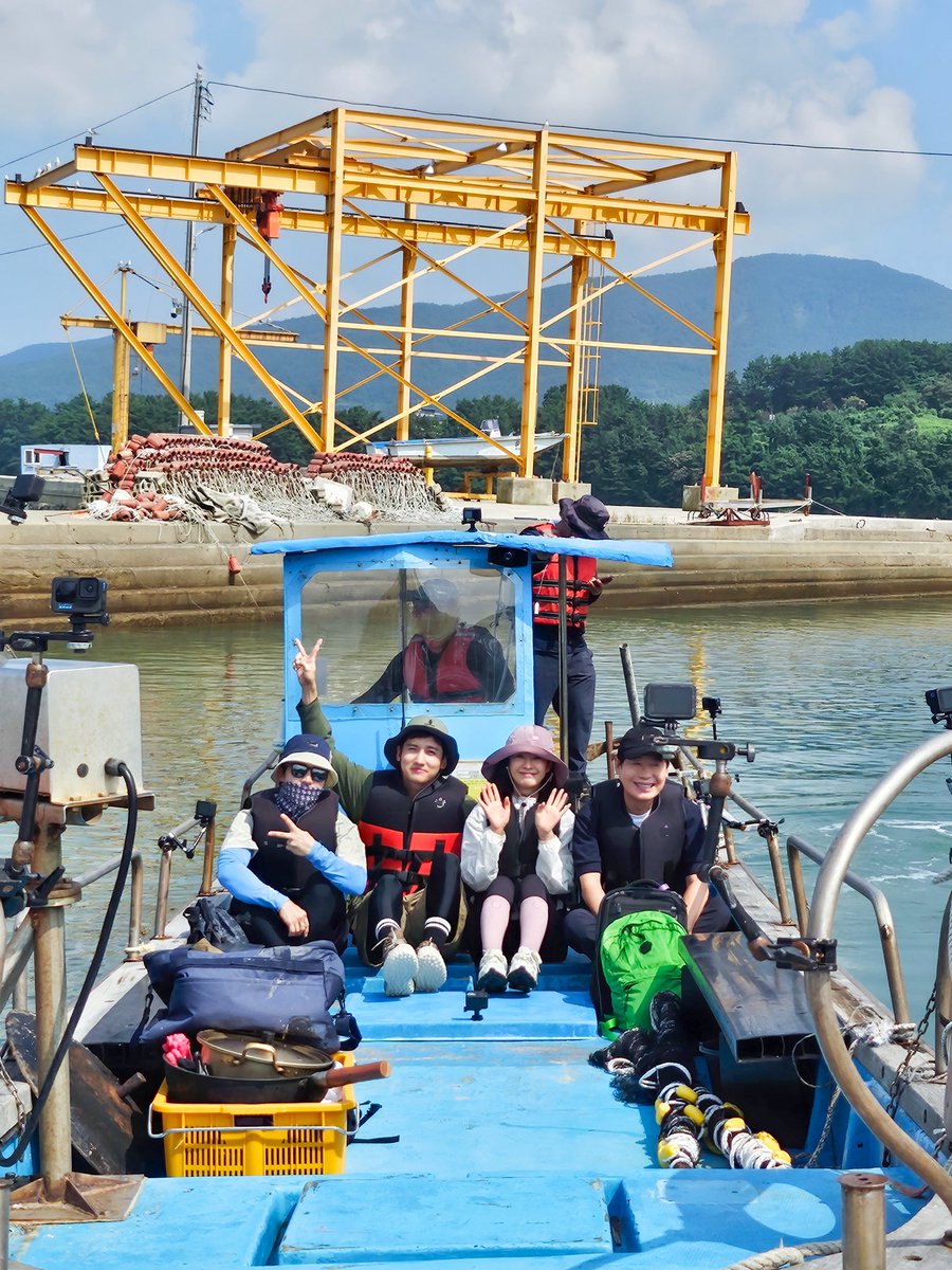 셰프님의 요리를 먹기 위해 공복에 노부터 젓는 무인도 생활🏝️💪🏻
오늘도 <안싸우면 다행이야> 본방사수✨

📺MBC <안싸우면 다행이야> 11월 6일 월요일 밤 9시

#최강창민 #MAXCHANGMIN
#동방신기 #TVXQ! #東方神起
#MBC #안싸우면다행이야