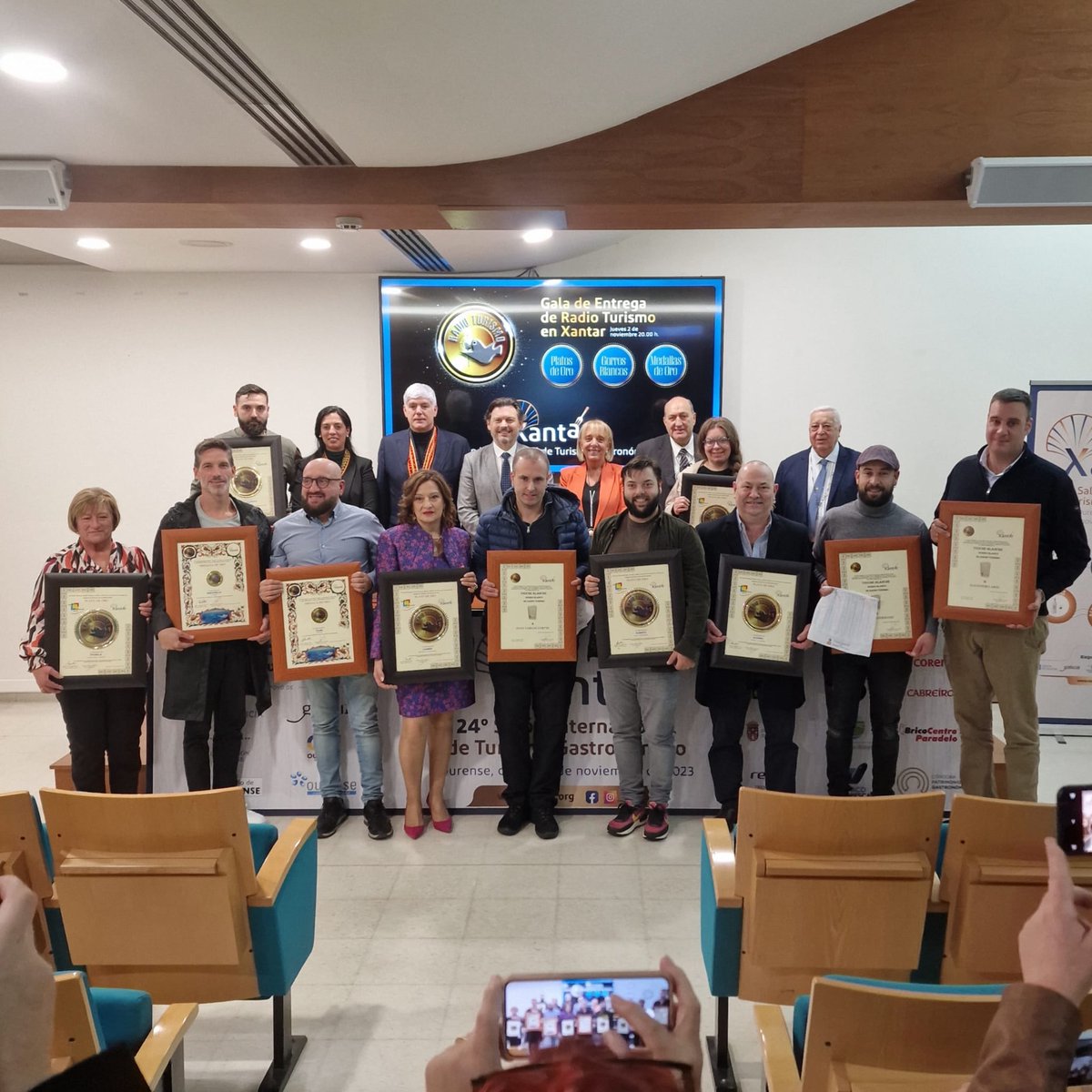 E para comer, Lugo tweet media