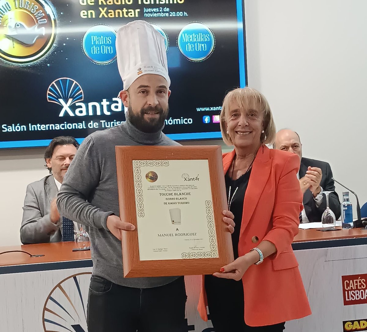 E para comer, Lugo tweet media