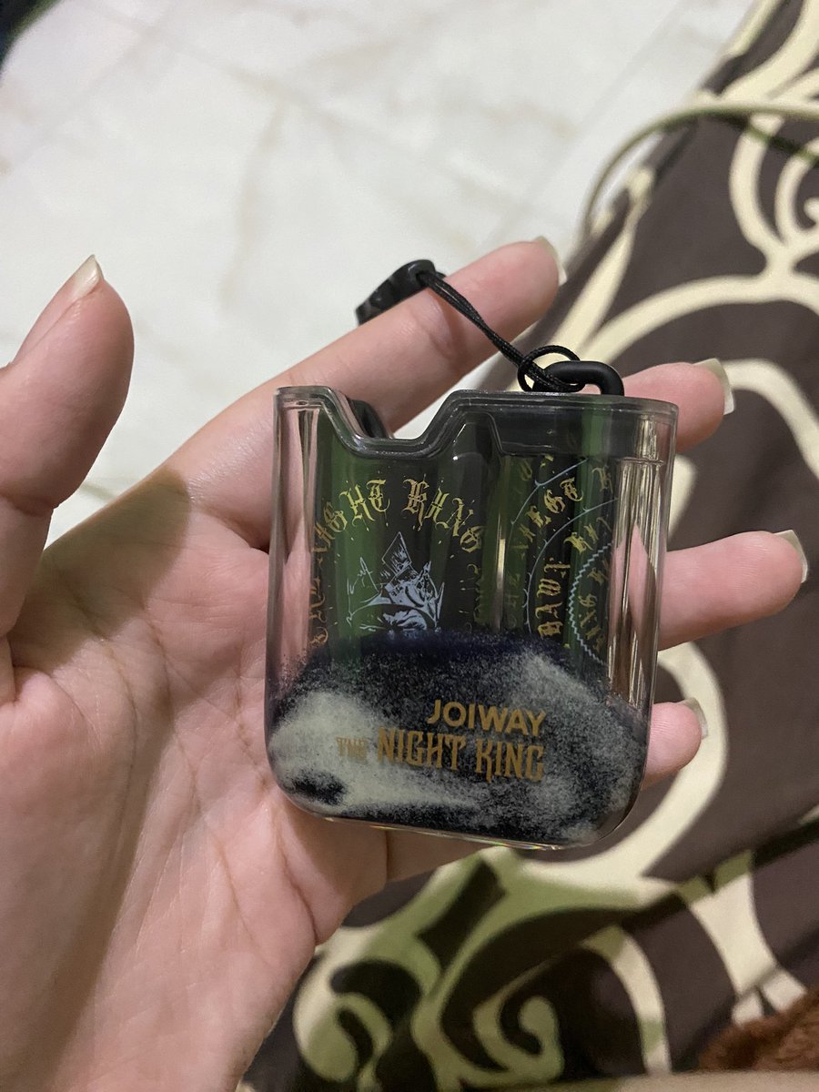 ozamuo's tweet photo. Want to sell / jual pod

Joiway galaxy yang the night king 220 boleh nego ya, minus cartridge tapi

#wtspod
#jualpod https://t.co/73rEtyfuy1