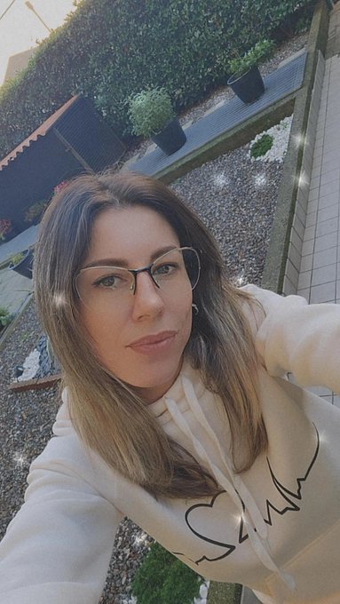 Buongiorno tesorini finalmente arrivata 💋💋💋 https://t.co/T1Flcx0Dpy