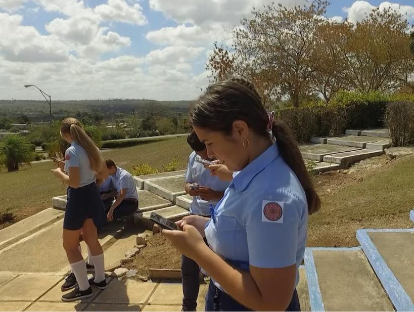 Hoy 6 de Noviembre 2023,a solo un mes de conmemorar el 5to Aniversario del lanzamiento del servicio Internet en el Móvil en Cuba: ETECSA continúa su avance, casi 2 millones de cubanos acceden a internet diariamente utilizando las redes celulares 3G y 4G en nuestro país!
#Cuba