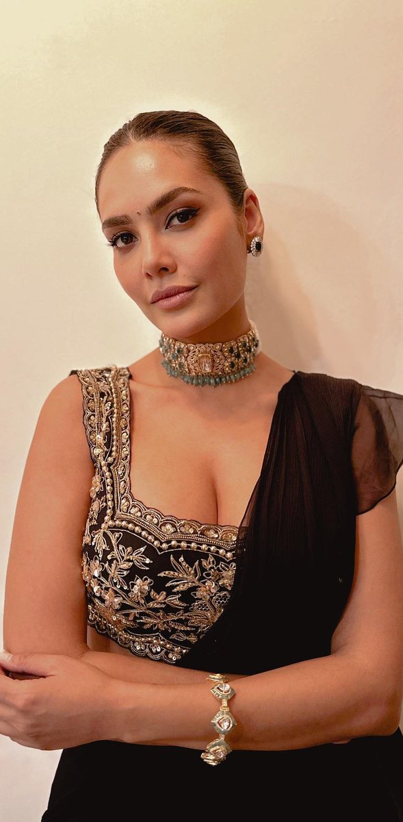 F-Pzp--WEAAEo33?format=jpg&name=medium